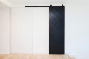 spray painting doors and windows