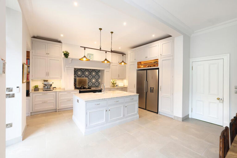 spray painting kitchen cabinets