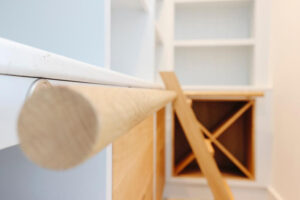 spray-painting wood furniture