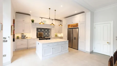 spraying kitchen cabinets vs painting